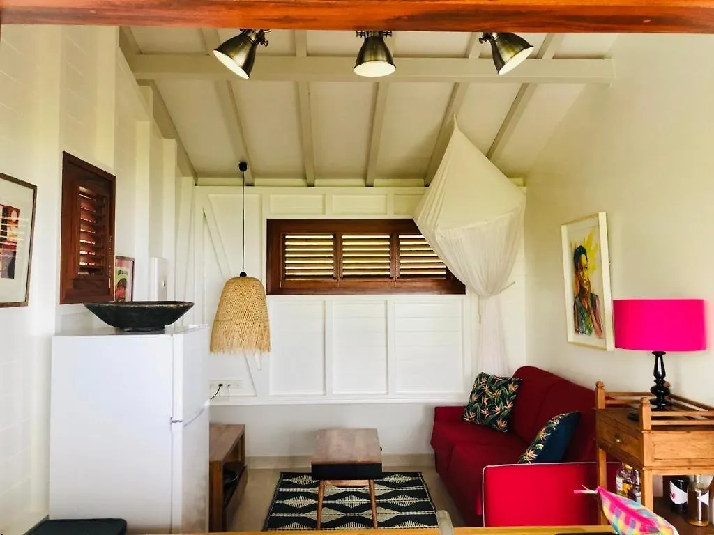 Magnifique Villa Bauhinia, Piscine Vue Mer Sainte-Luce Holiday home